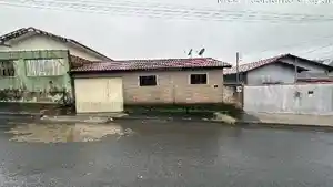 Casa - Presidente Olegario, MG