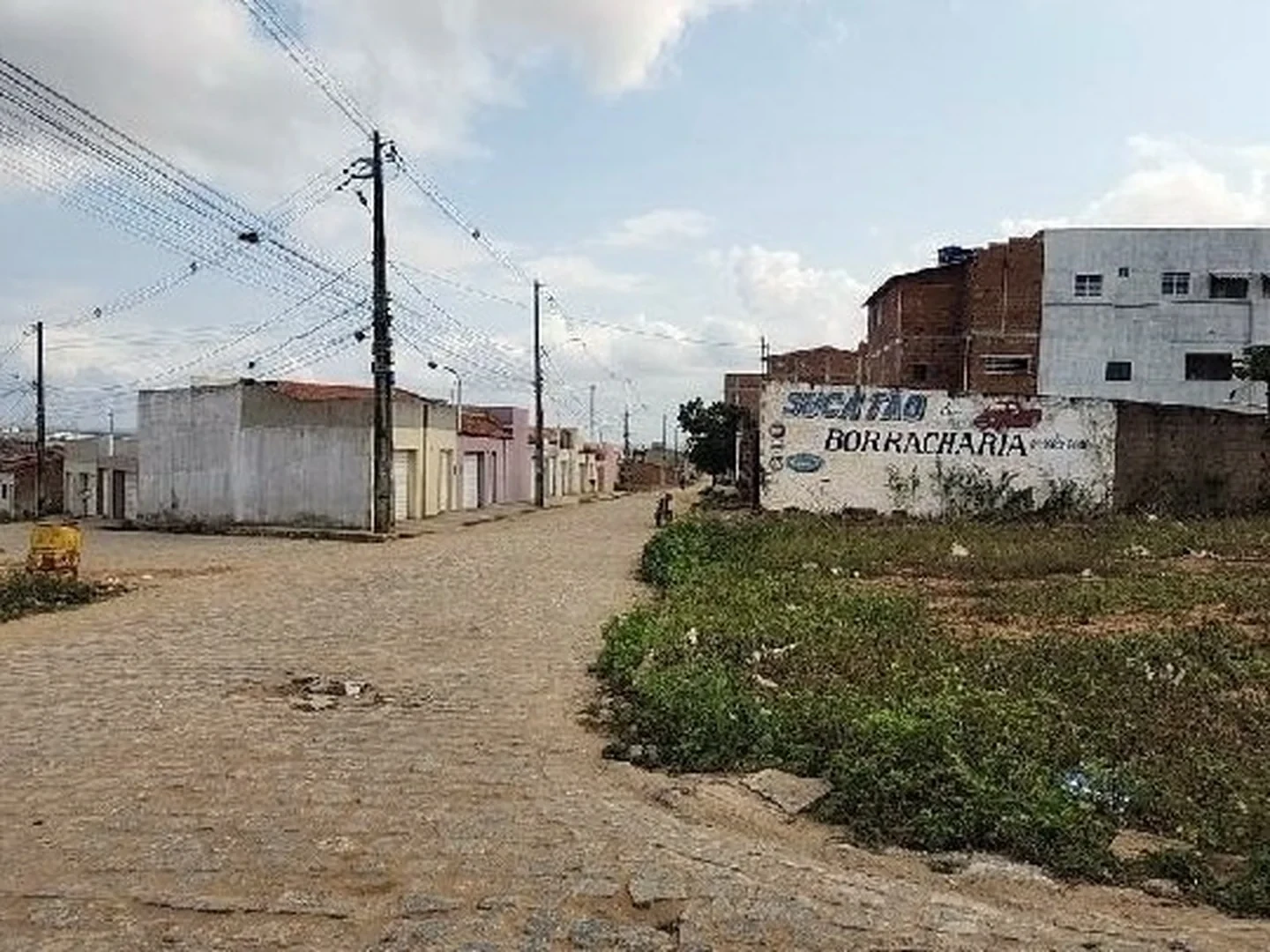 Casa - Brejo Da Madre De Deus, PE - foto 1