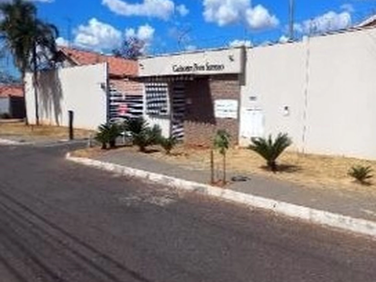 Casa - Goiania, GO - foto 1
