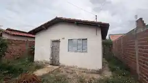 Casa - Altos, PI