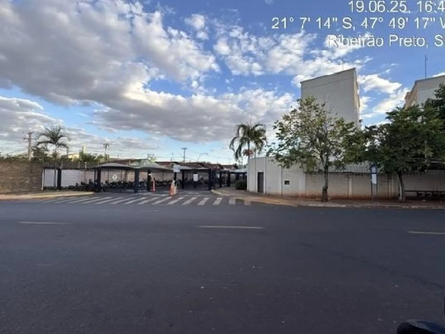 Apartamento - Ribeirao Preto, SP - foto 1