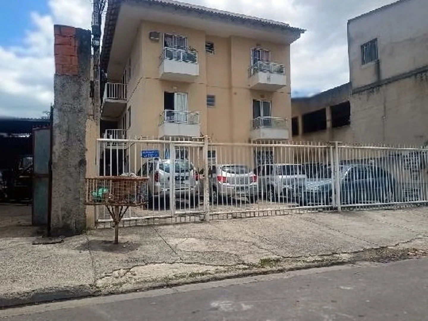Apartamento - Sao Goncalo, RJ - foto 1