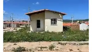 Casa - Belo Jardim, PE