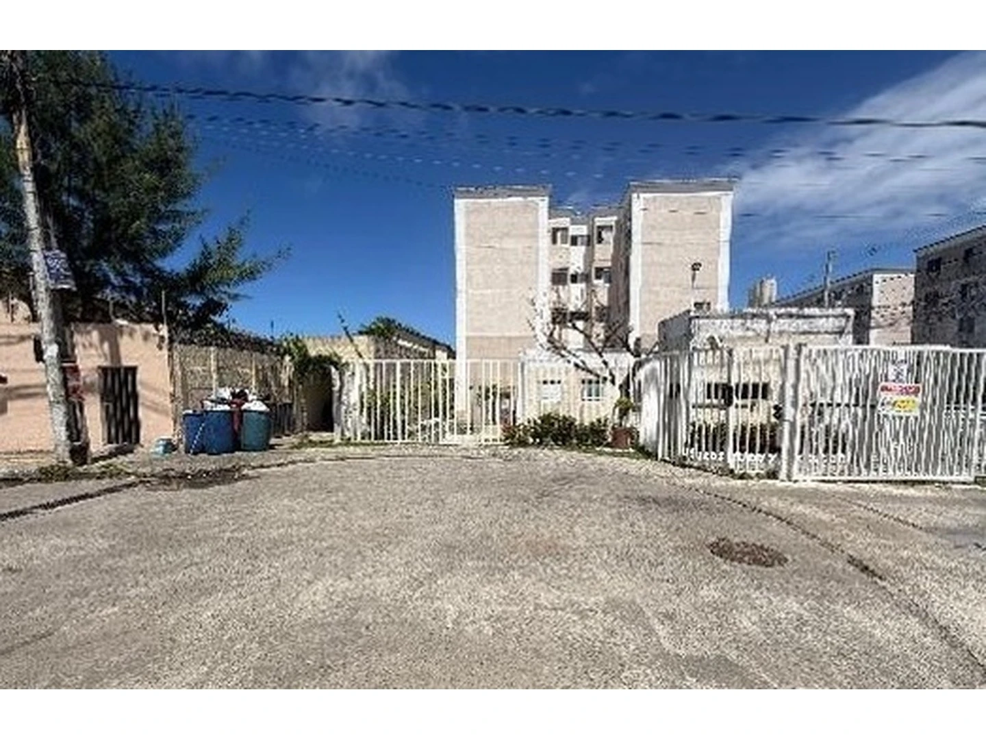 Apartamento - Camacari, BA - foto 1