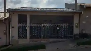 Casa - Capivari, SP