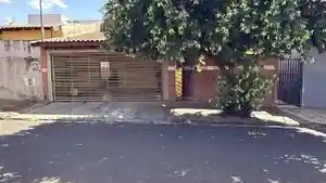 Casa - Assis, SP