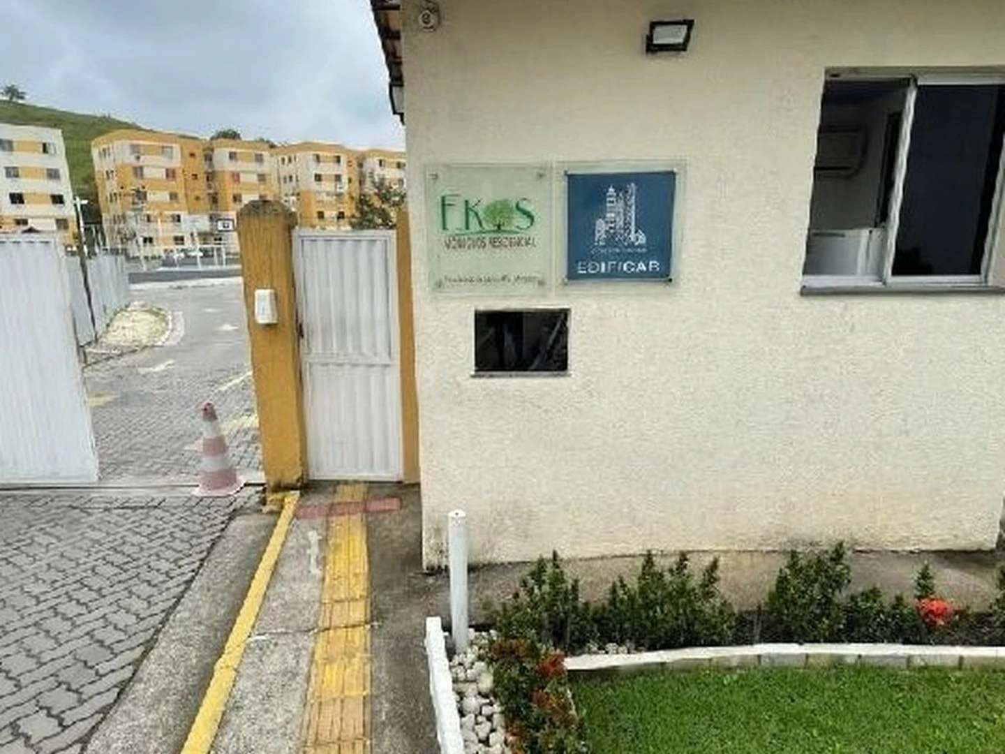 Apartamento - Sao Goncalo, RJ - foto 1