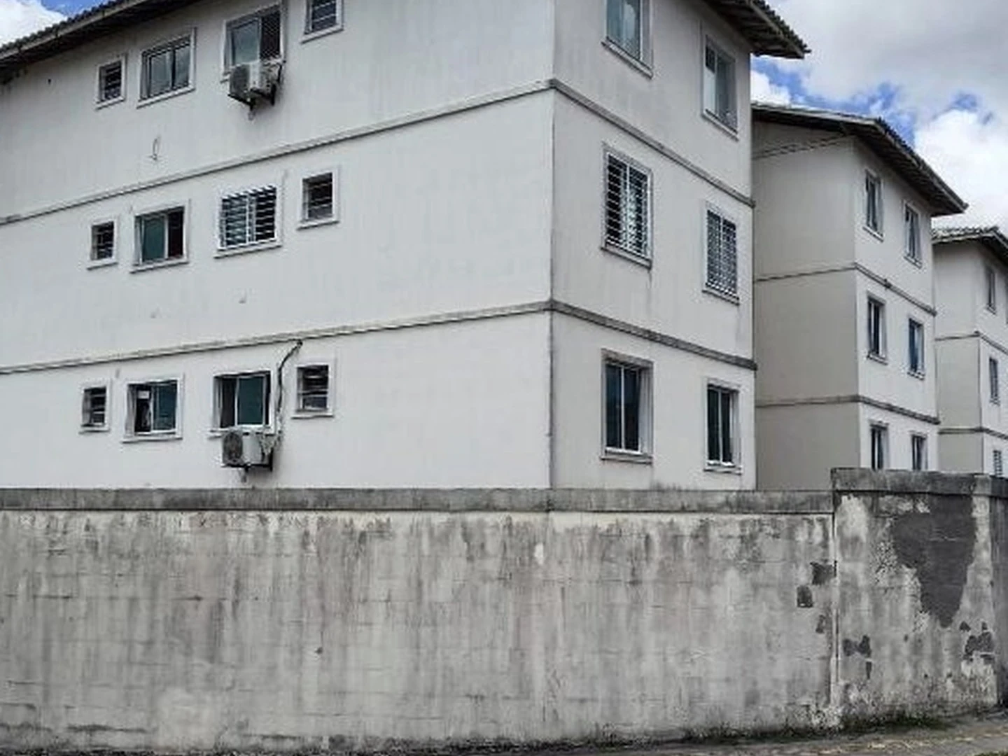 Apartamento - Camacari, BA - foto 1