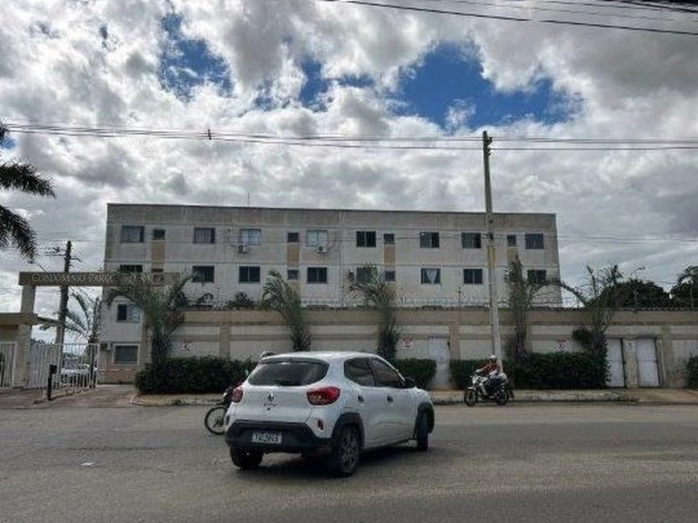 Apartamento - Feira De Santana, BA - foto 1