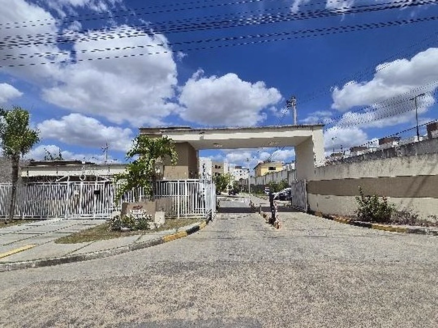 Apartamento - Feira De Santana, BA - foto 1