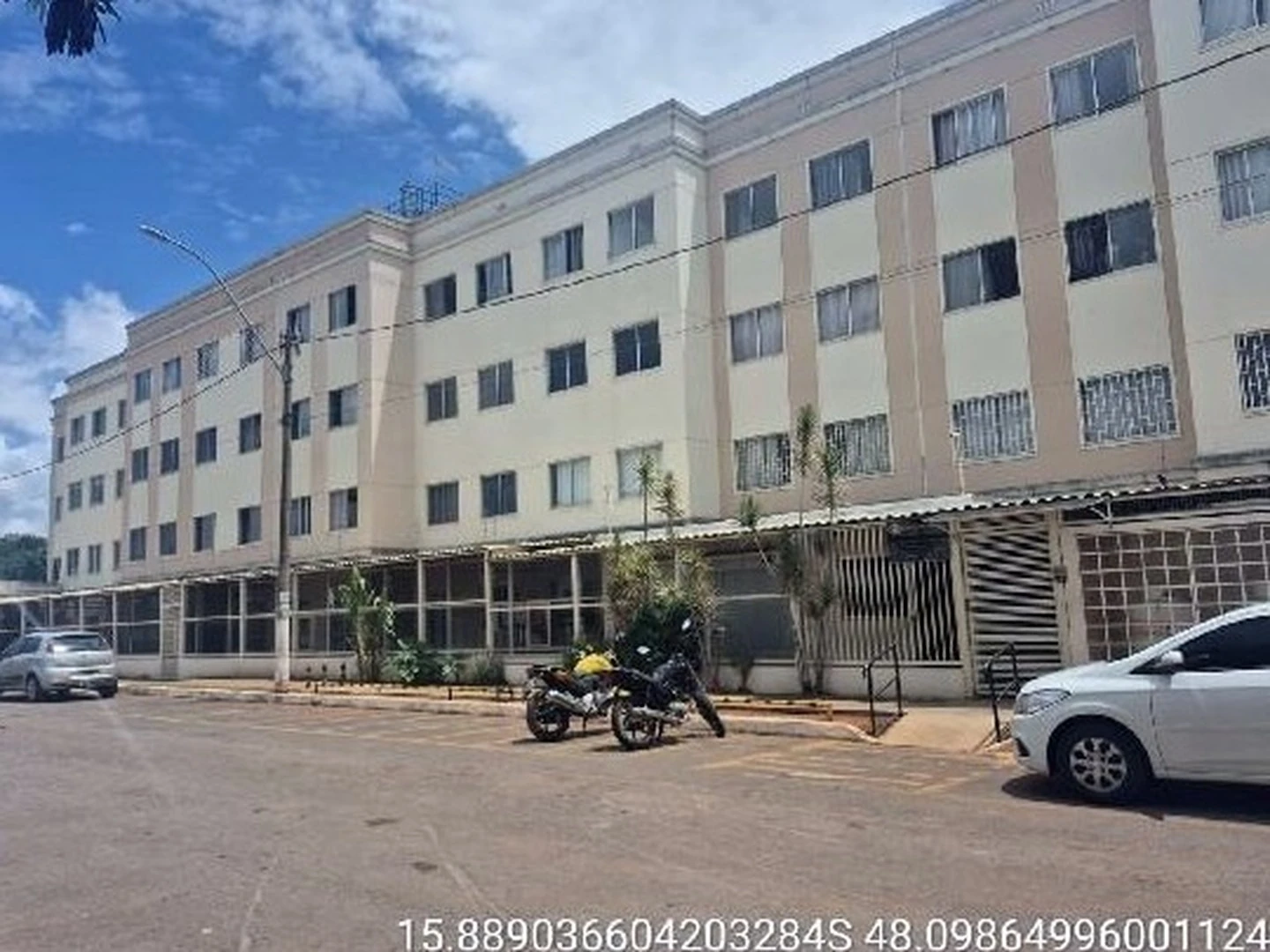 Apartamento - Brasilia, DF - foto 1