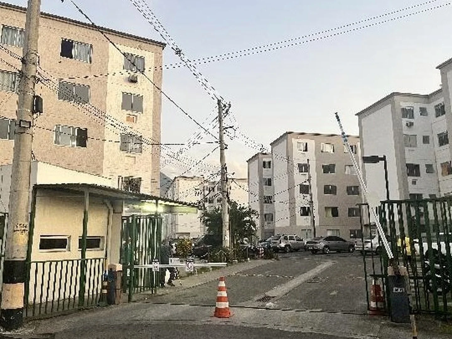 Apartamento - Nova Iguacu, RJ - foto 1