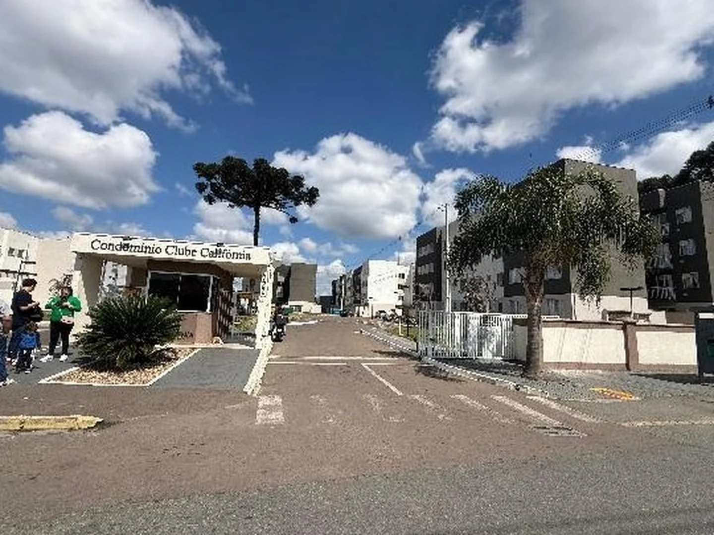 Apartamento - Campo Largo, PR - foto 1
