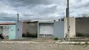Casa - Belo Jardim, PE