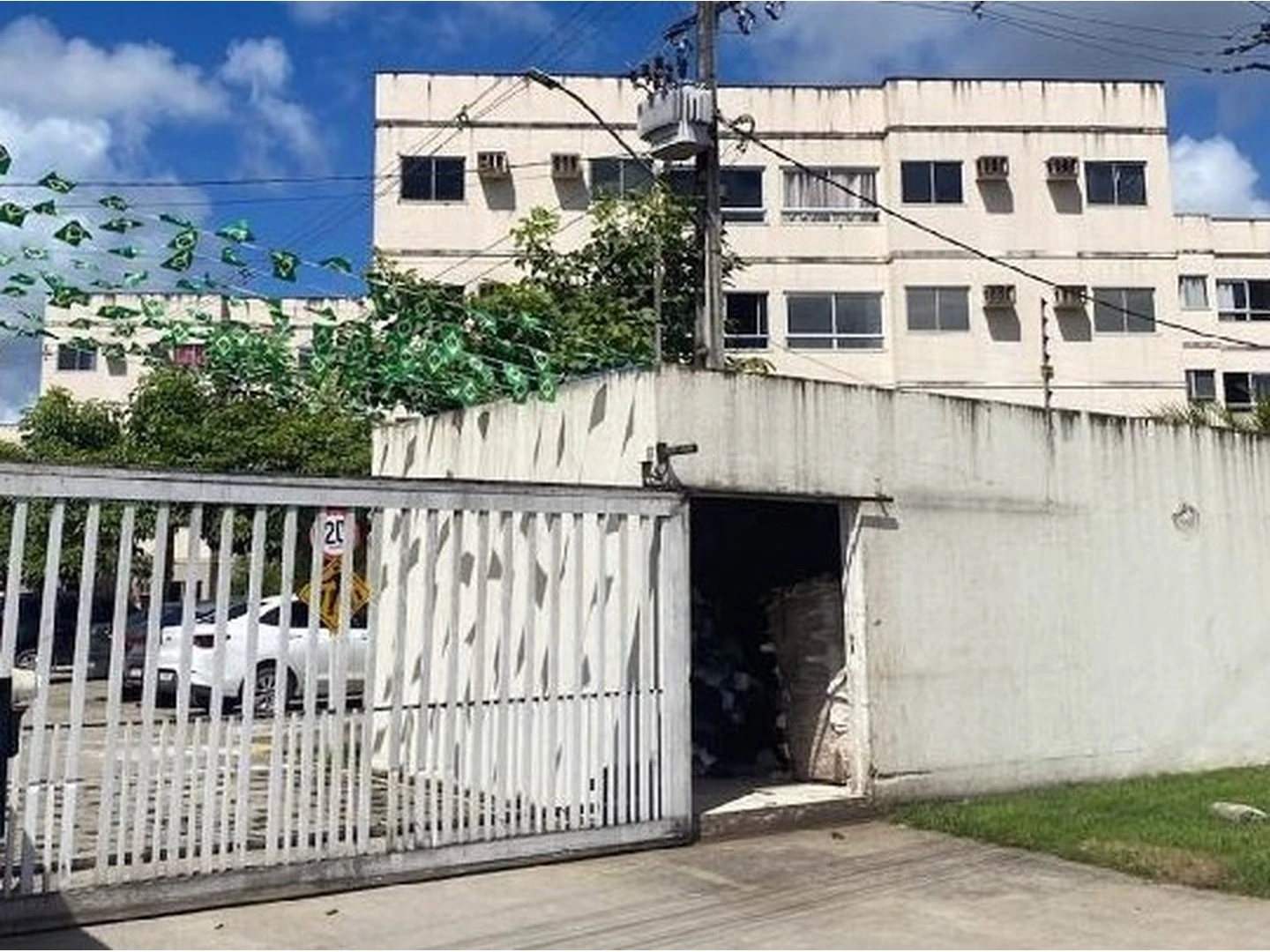Apartamento - Sao Lourenco Da Mata, PE - foto 1