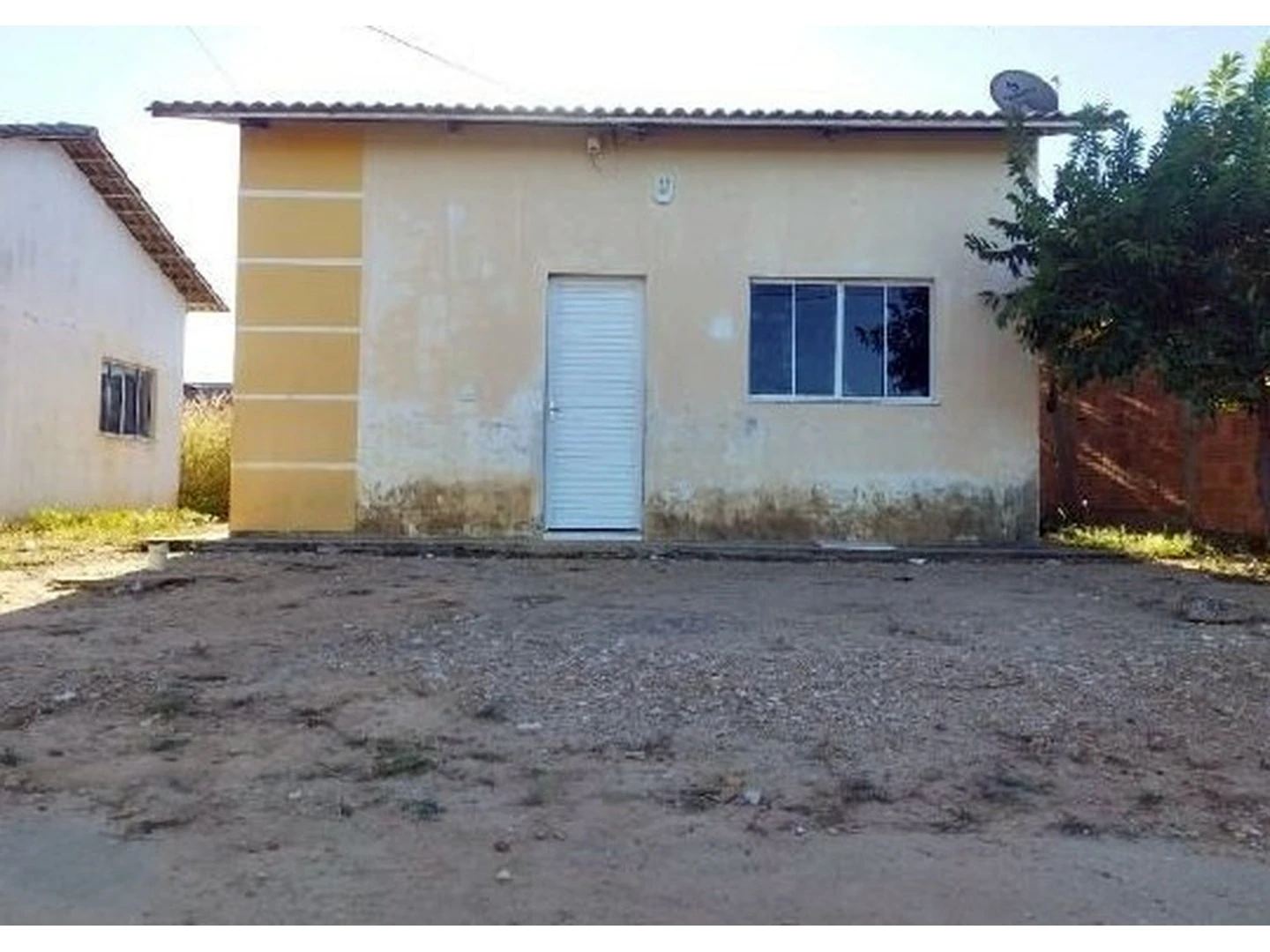 Casa - Santa Rita De Cassia, BA - foto 1