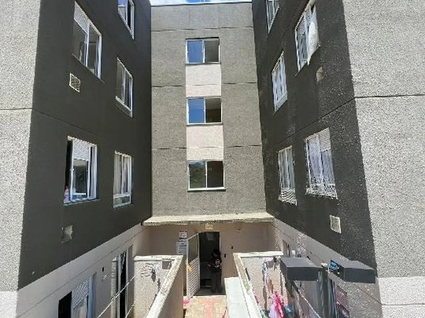Apartamento - Campo Largo, PR - foto 1