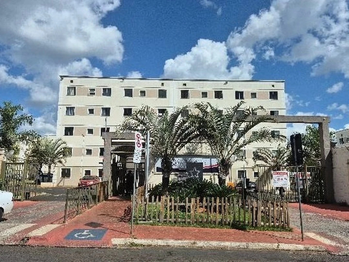 Apartamento - Uberlandia, MG - foto 1