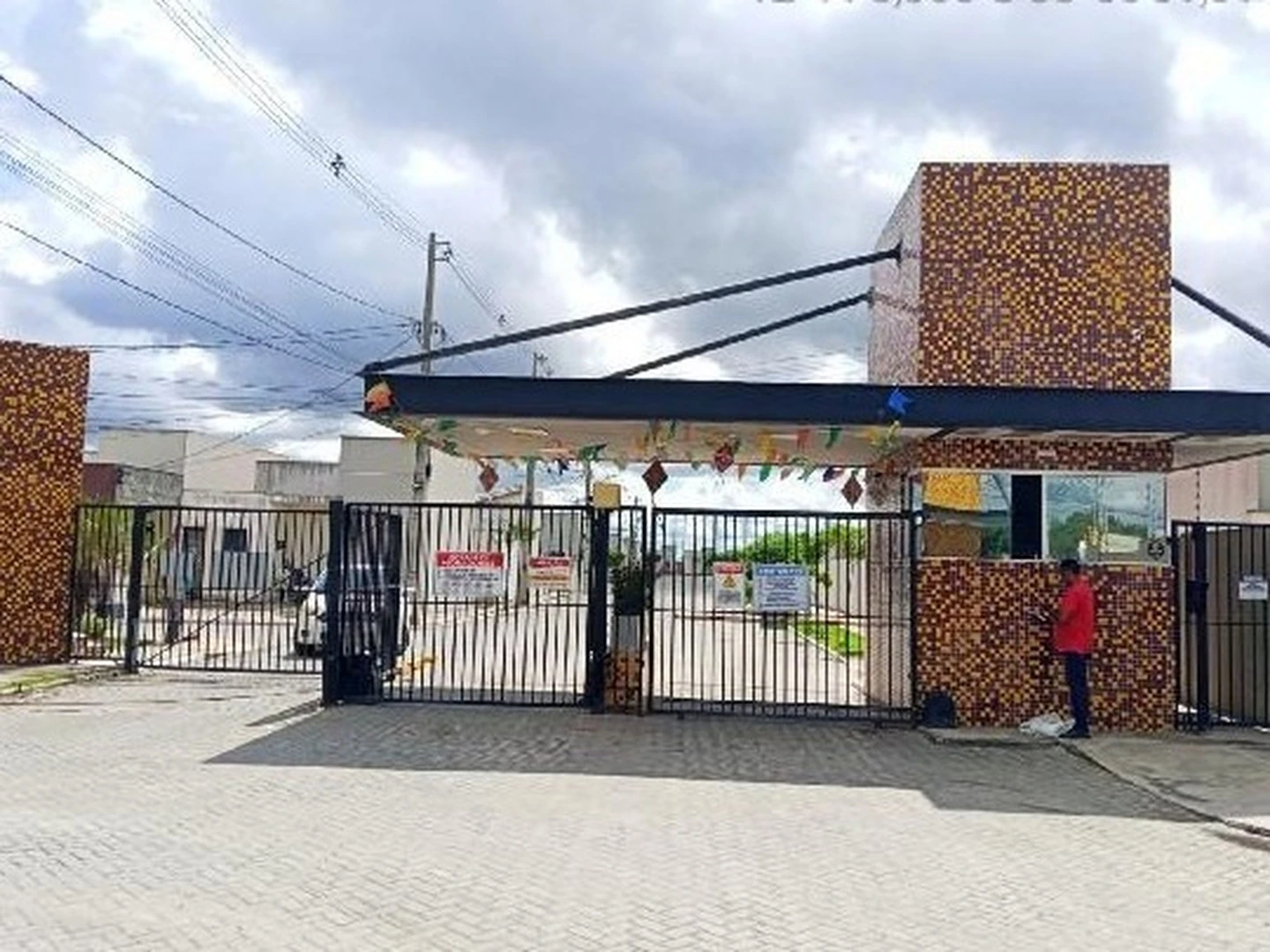 Casa - Feira De Santana, BA - foto 1