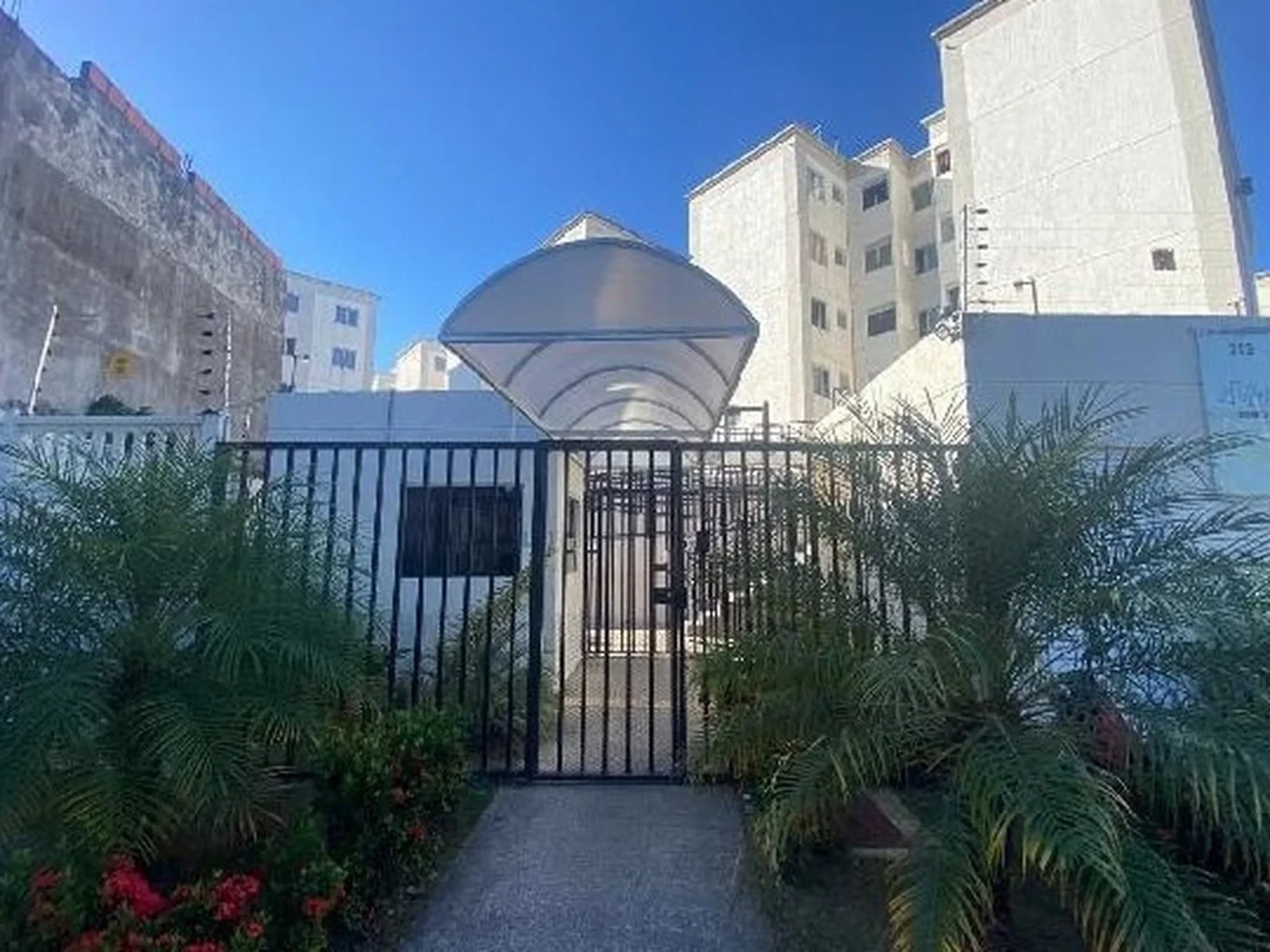 Apartamento - Salvador, BA - foto 1