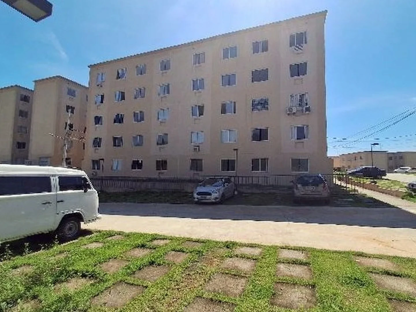 Apartamento - Nova Iguacu, RJ - foto 1
