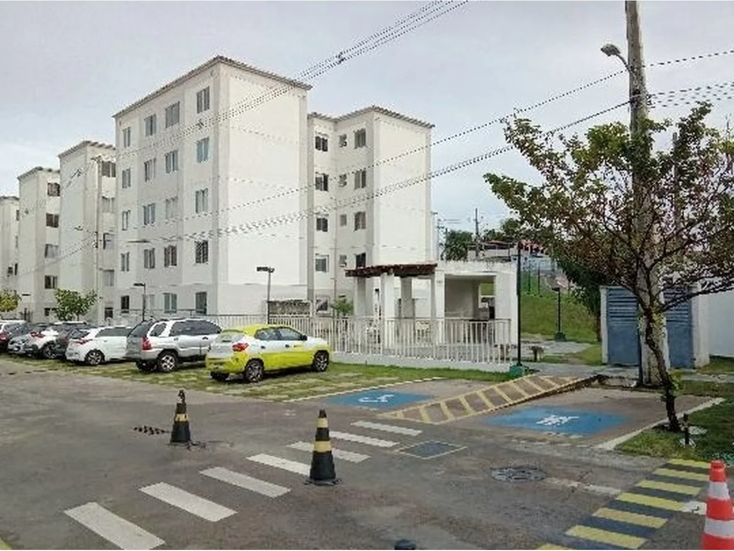 Apartamento - Salvador, BA - foto 1