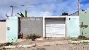 Casa - Belo Jardim, PE