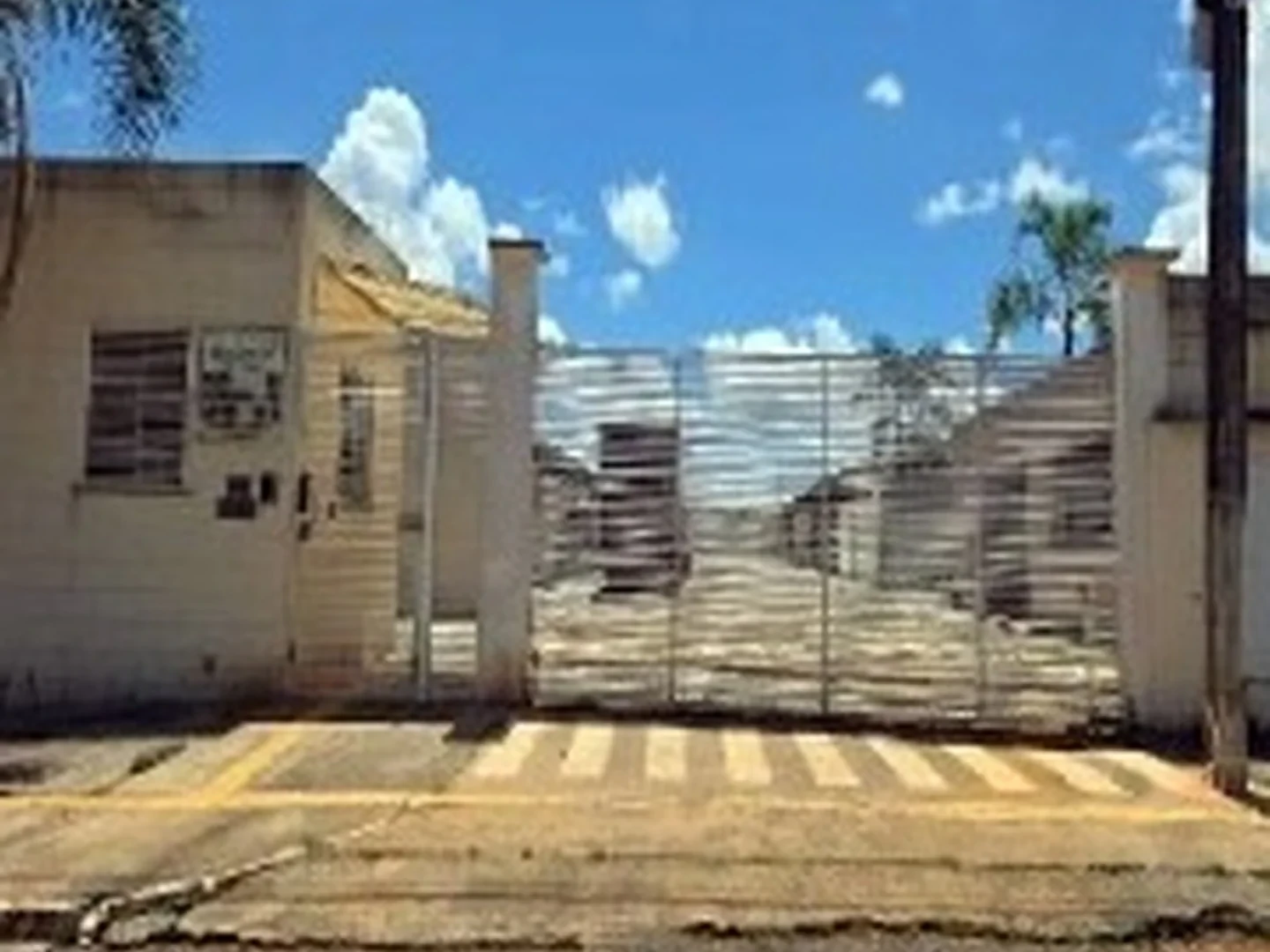 Casa - Luziania, GO - foto 1