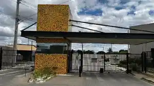 Casa - Feira De Santana, BA