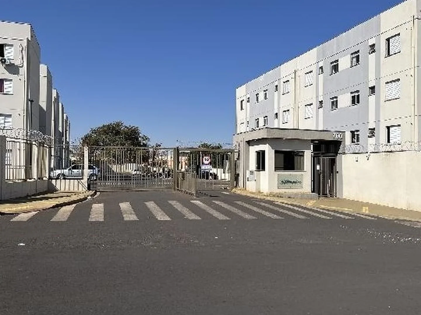 Apartamento - Ribeirao Preto, SP - foto 1
