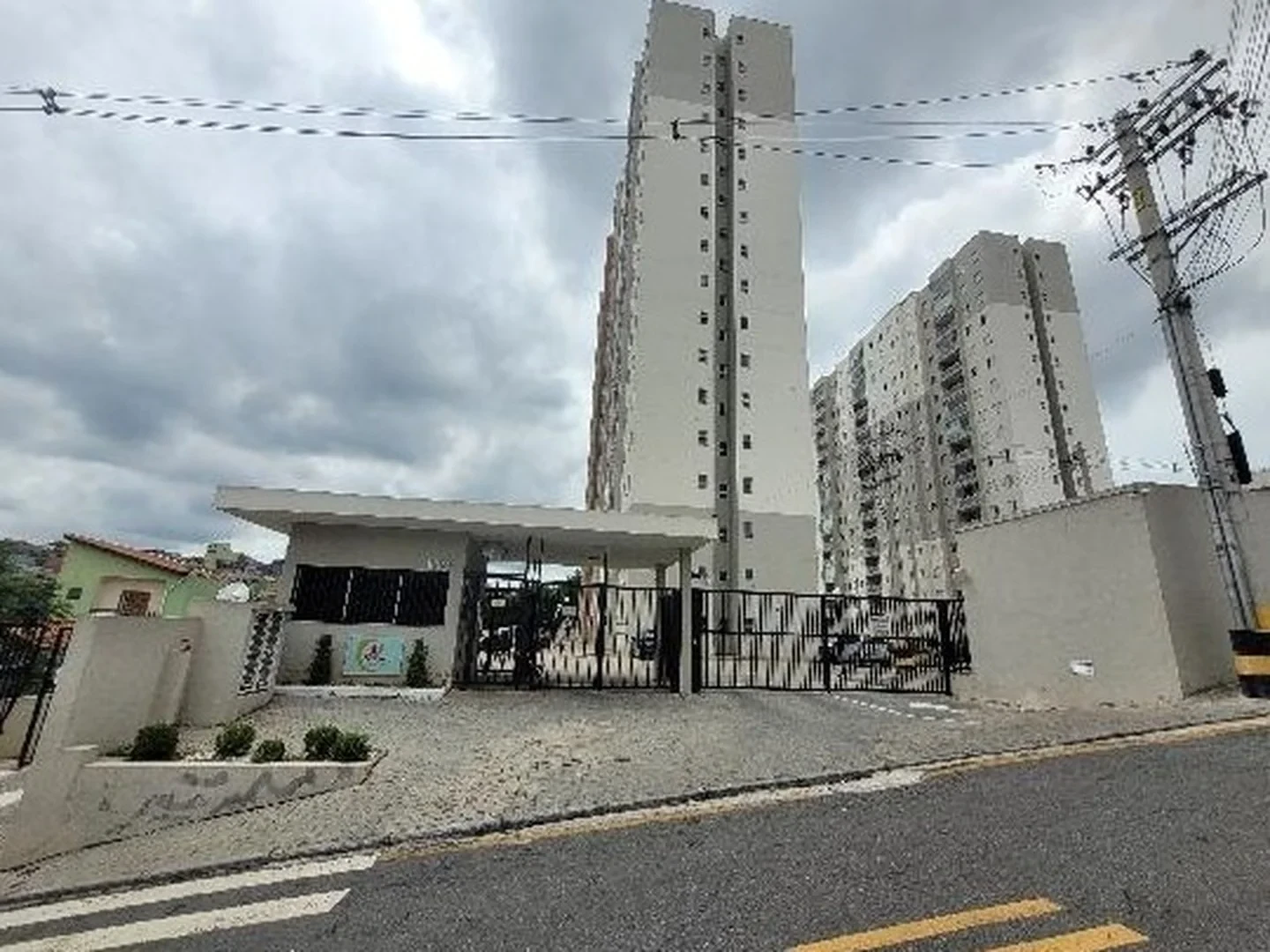 Apartamento - Ferraz De Vasconcelos, SP - foto 1