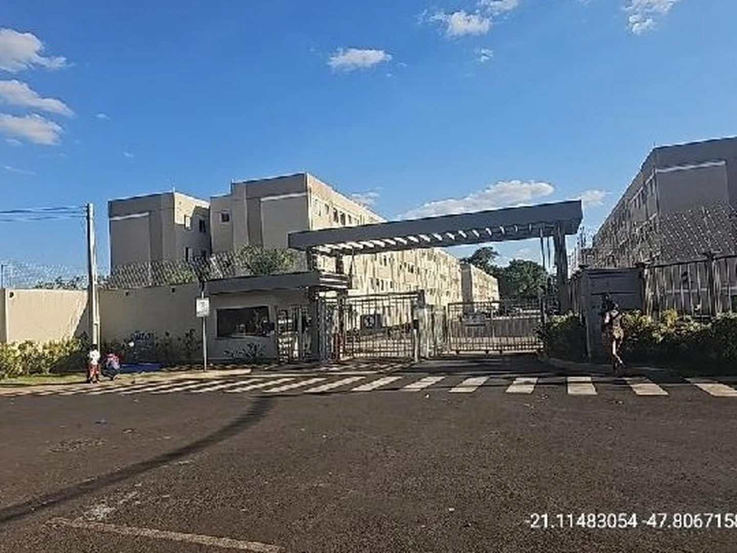 Apartamento - Ribeirao Preto, SP - foto 1