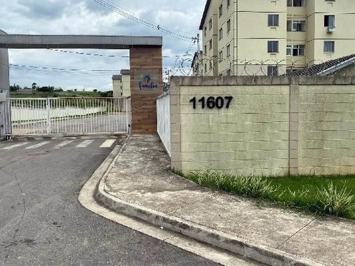 Apartamento - Nova Iguacu, RJ - foto 1