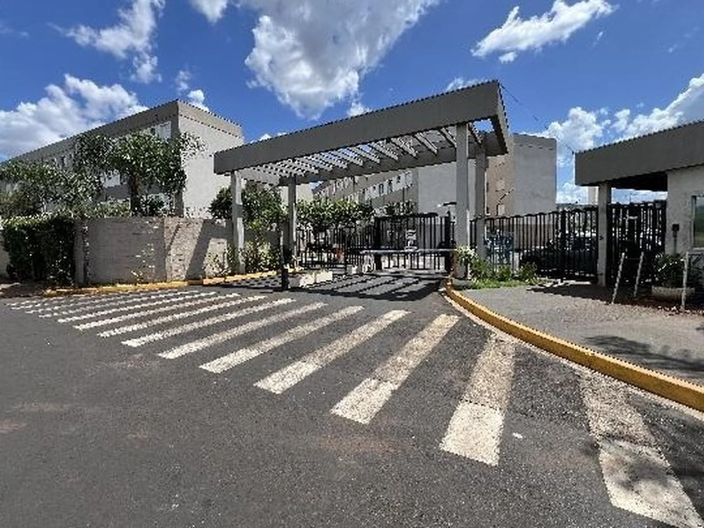 Apartamento - Ribeirao Preto, SP - foto 1
