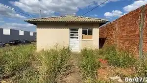 Casa - Uberlandia, MG