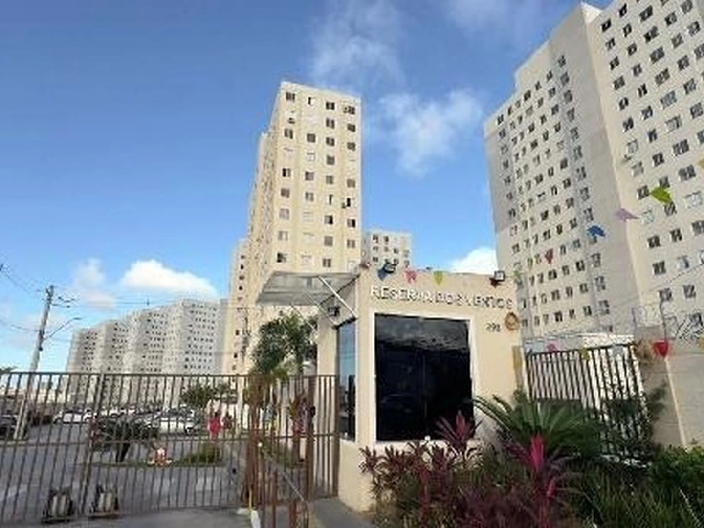 Apartamento - Salvador, BA - foto 1