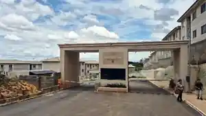 Apartamento - Luziania, GO