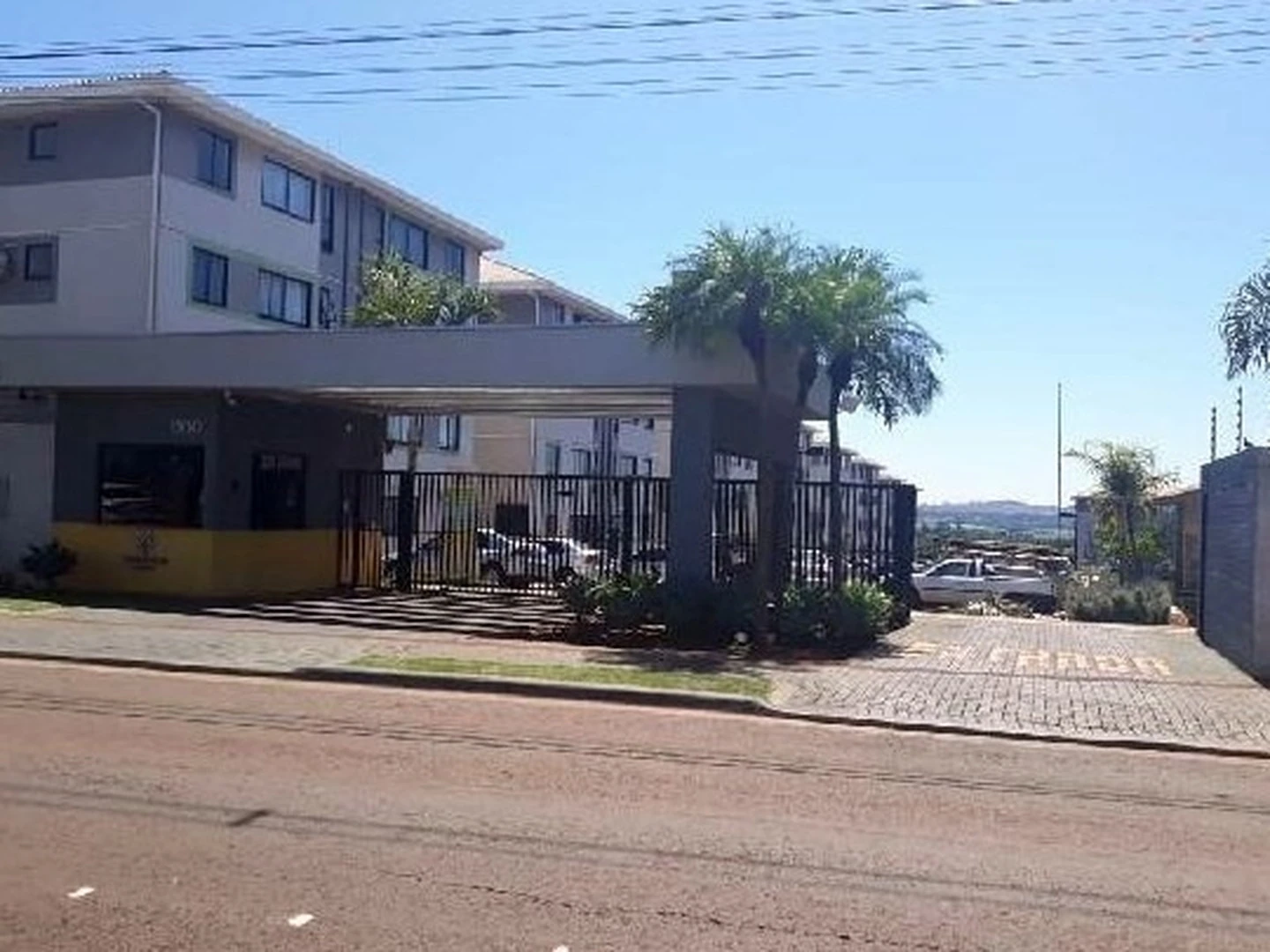 Apartamento - Londrina, PR - foto 1