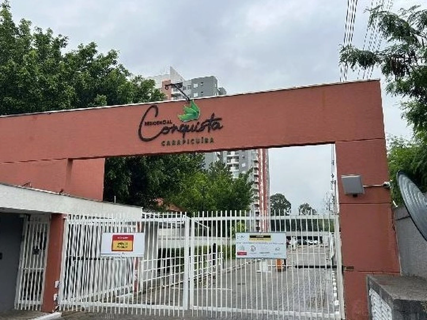 Apartamento - Carapicuiba, SP - foto 1