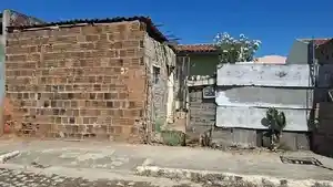 Casa - Belo Jardim, PE