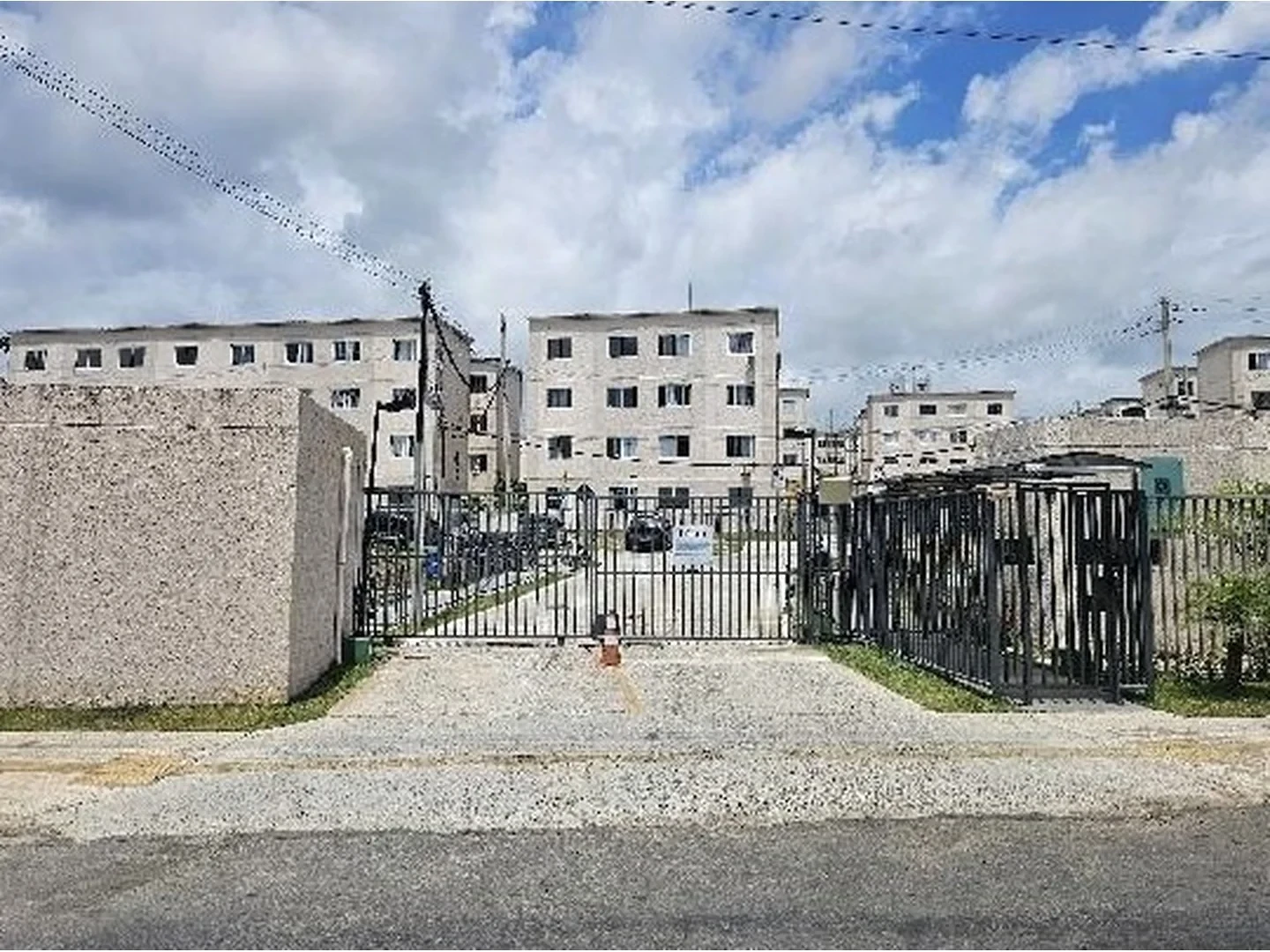 Apartamento - Camacari, BA - foto 1