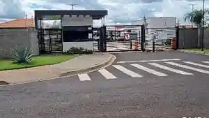 Casa - Sertaozinho, SP