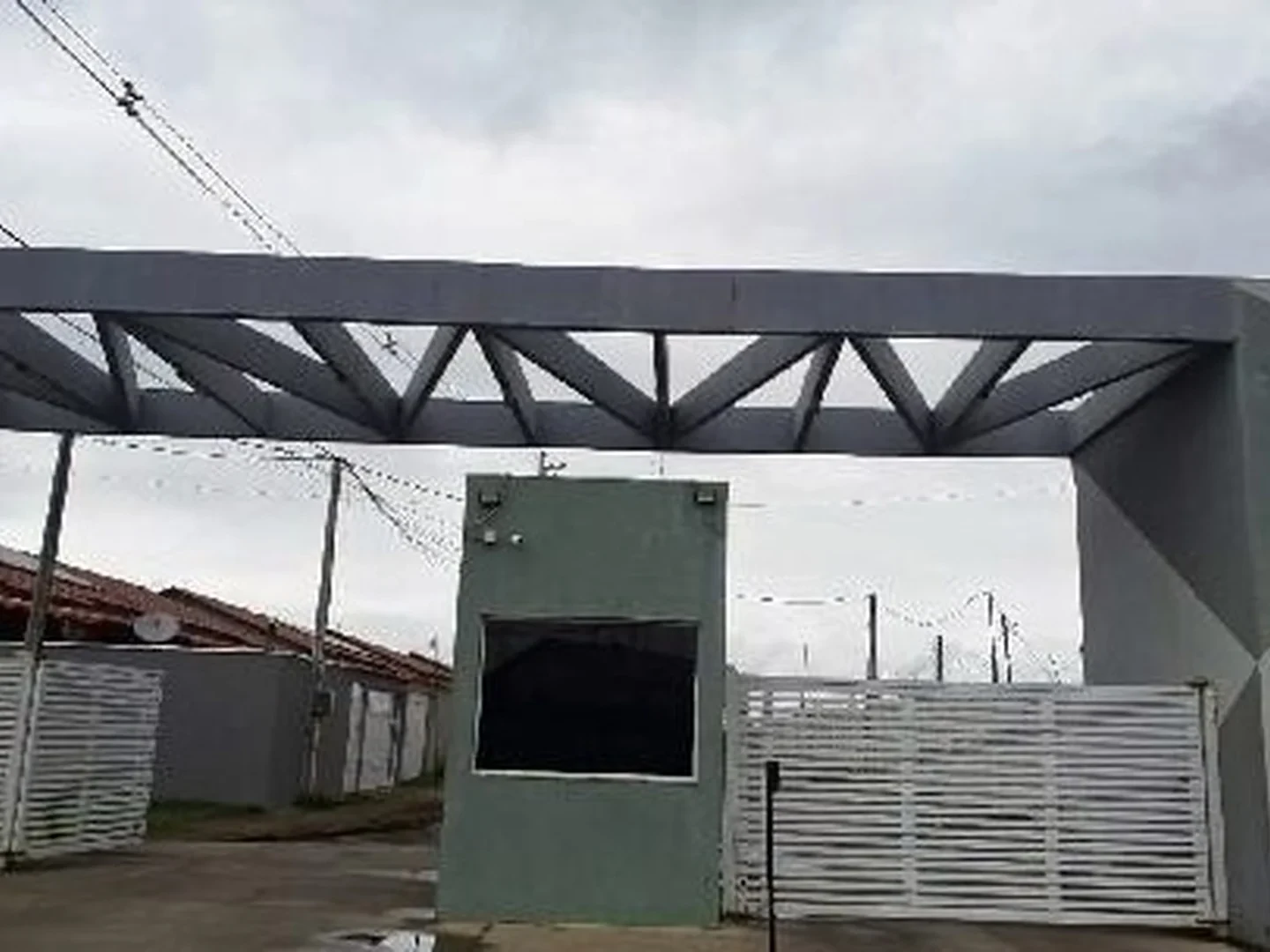 Casa - Itaborai, RJ - foto 1