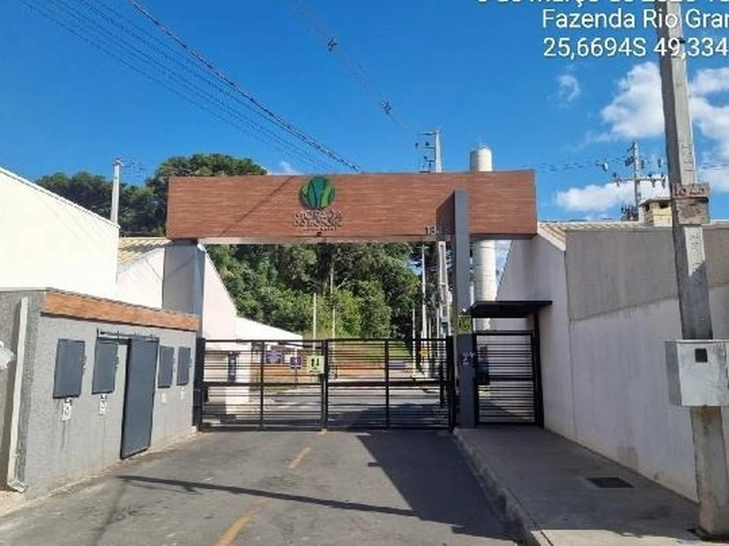 Casa - Fazenda Rio Grande, PR - foto 1