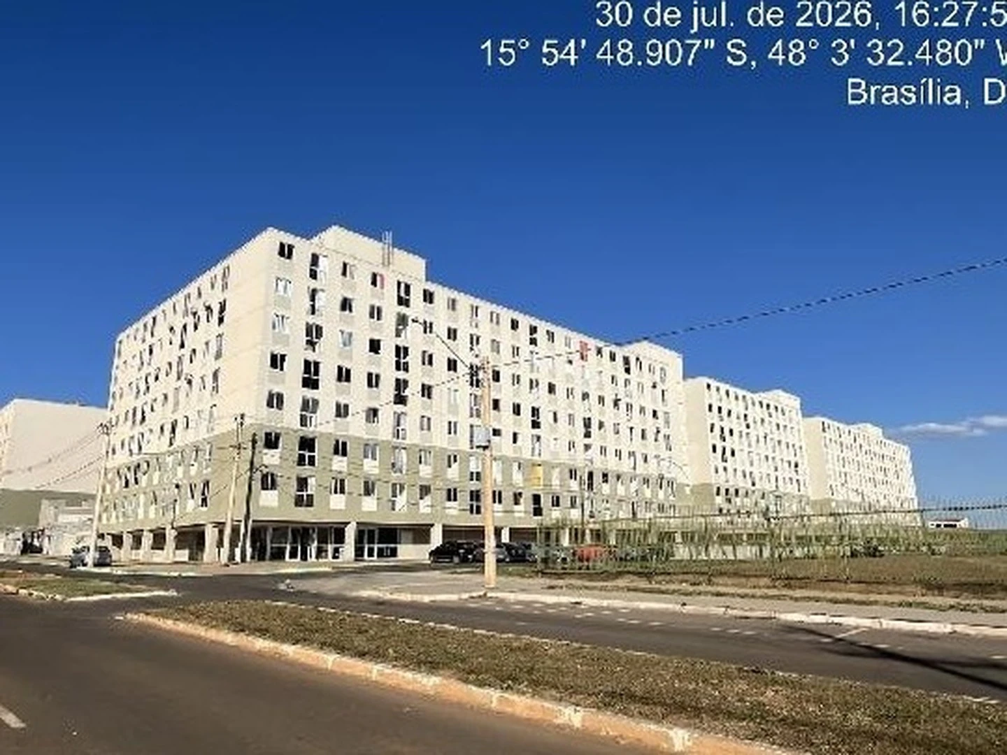 Apartamento - Brasilia, DF - foto 1