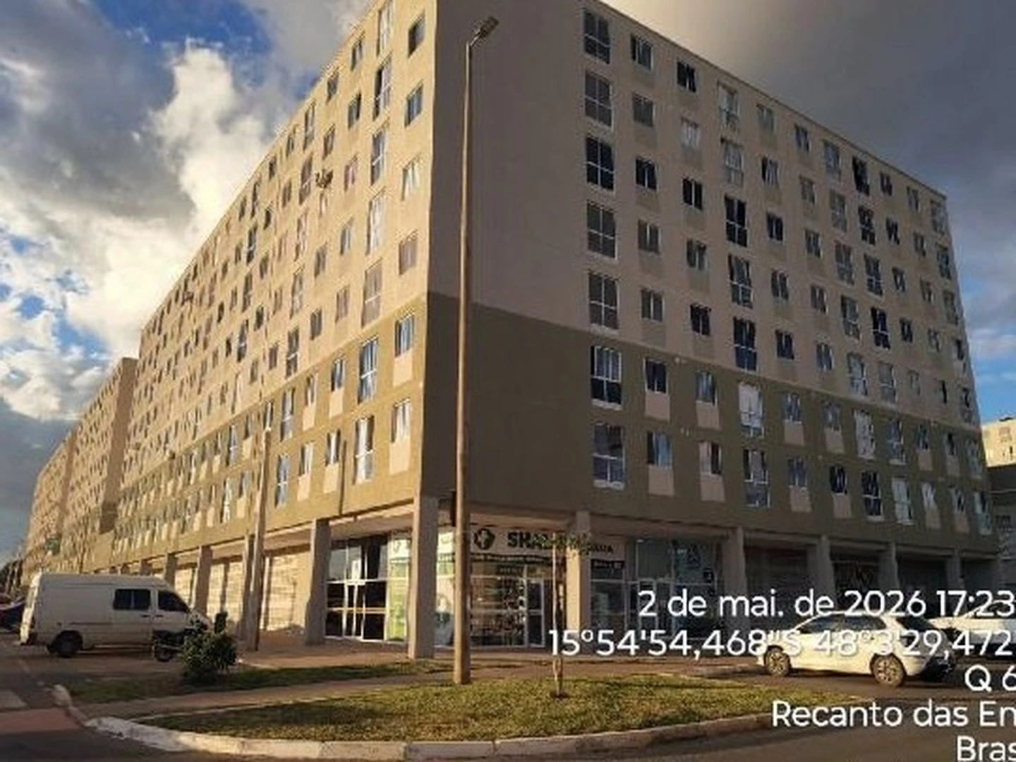 Apartamento - Brasilia, DF - foto 1