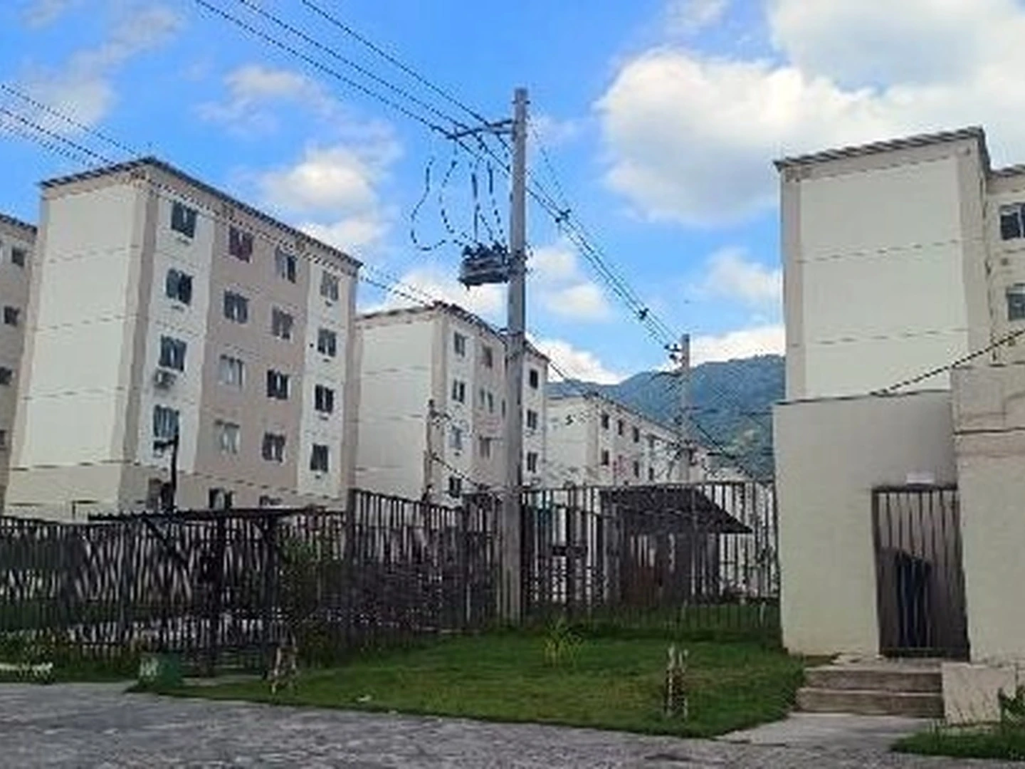 Apartamento - Nova Iguacu, RJ - foto 1