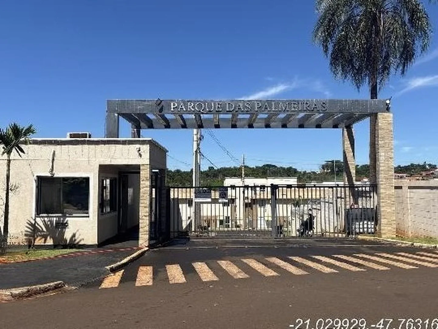 Casa - Jardinopolis, SP - foto 1
