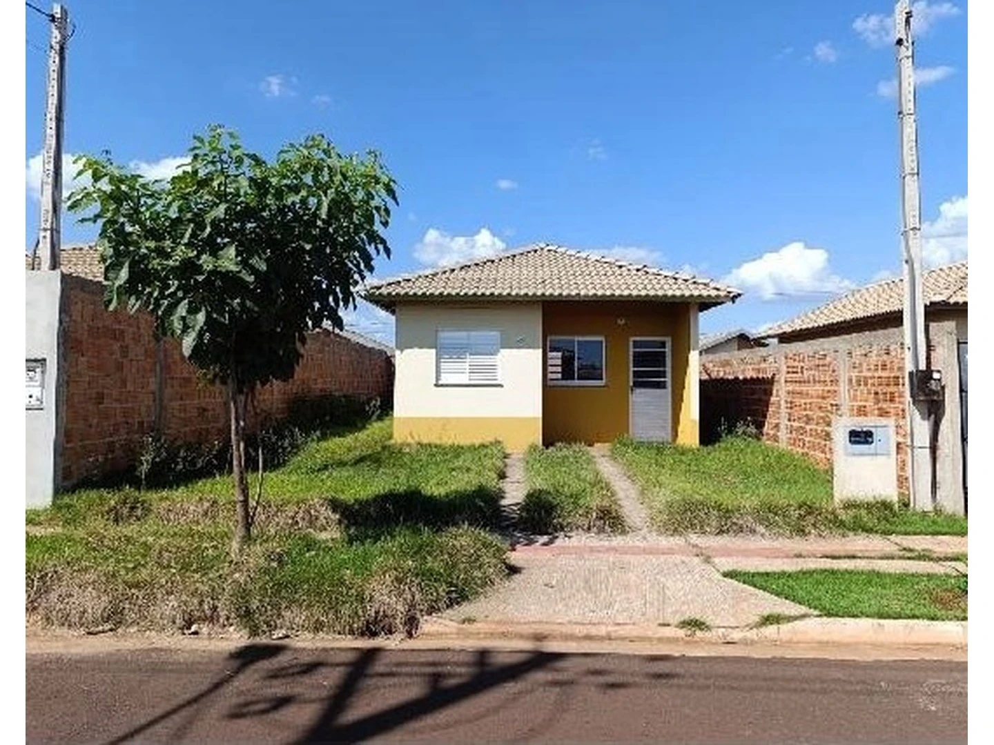 Casa - Dourados, MS - foto 1