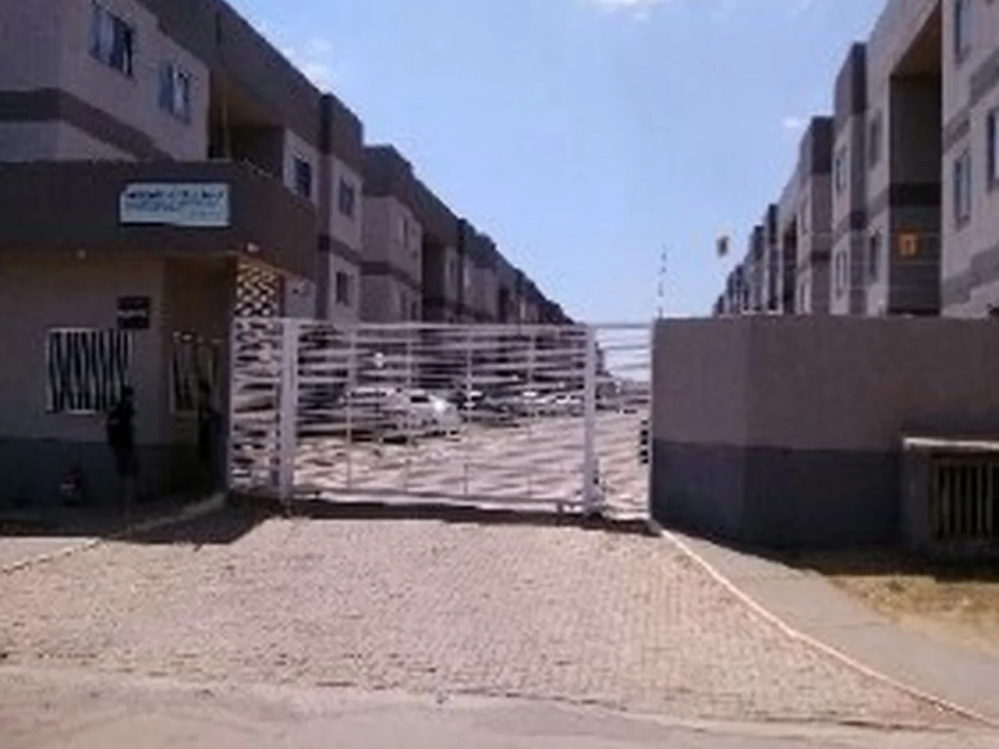 Apartamento - Cidade Ocidental, GO - foto 1